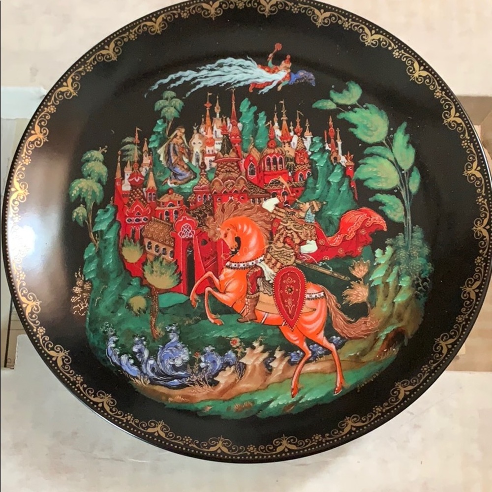 Collectible plate from RUSSIA! Limited edition!